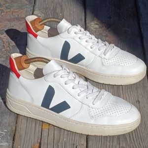 Veja V10 Leather Sneakers Size 9 (EUR 40) White/Red/Blue